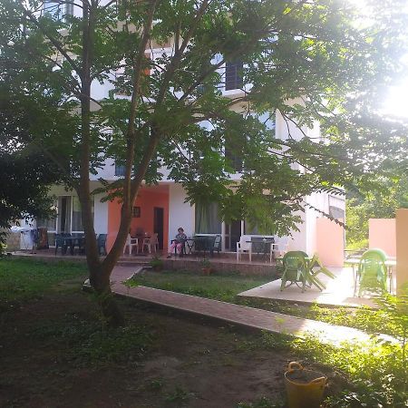 Lily Pearls Inn Kobuleti Dış mekan fotoğraf