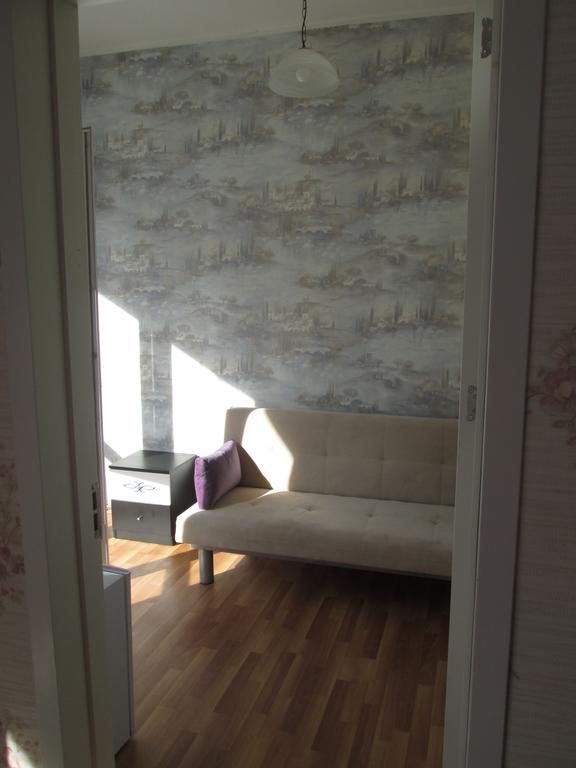 Lily Pearls Inn Kobuleti Oda fotoğraf