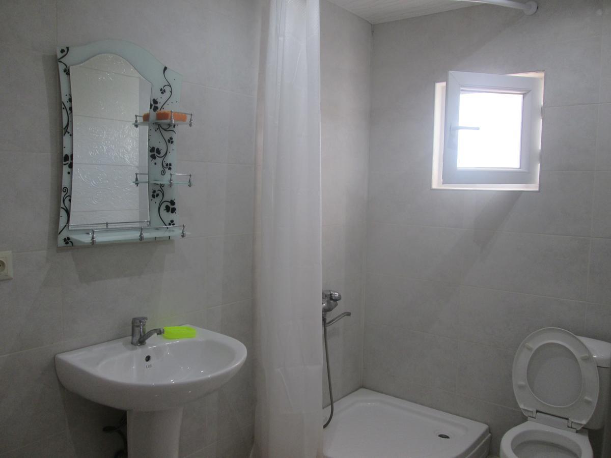 Lily Pearls Inn Kobuleti Dış mekan fotoğraf